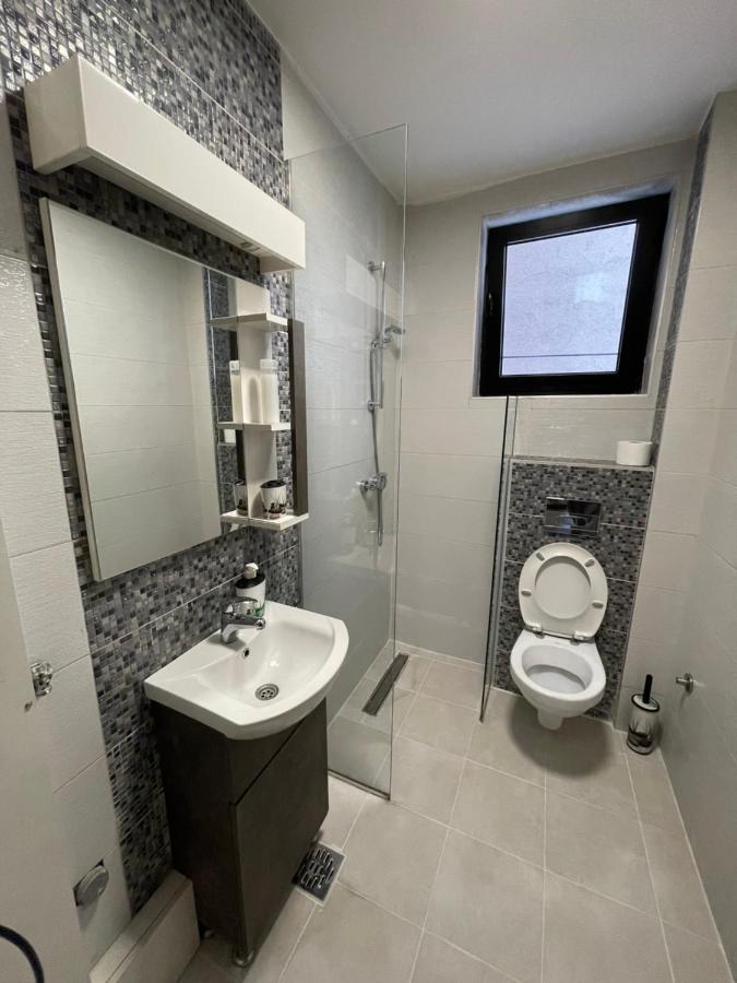 Empire Queen Apartments Белград Стая снимка