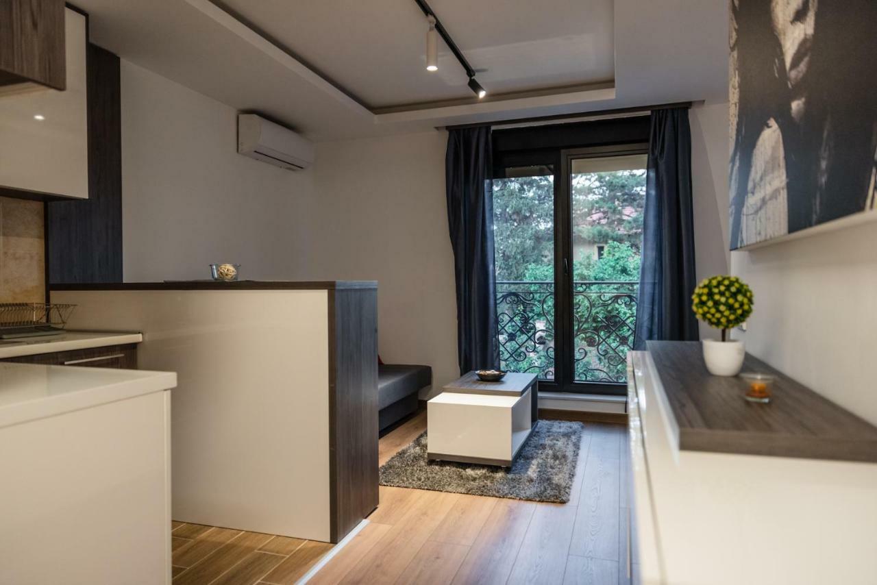Empire Queen Apartments Белград Екстериор снимка