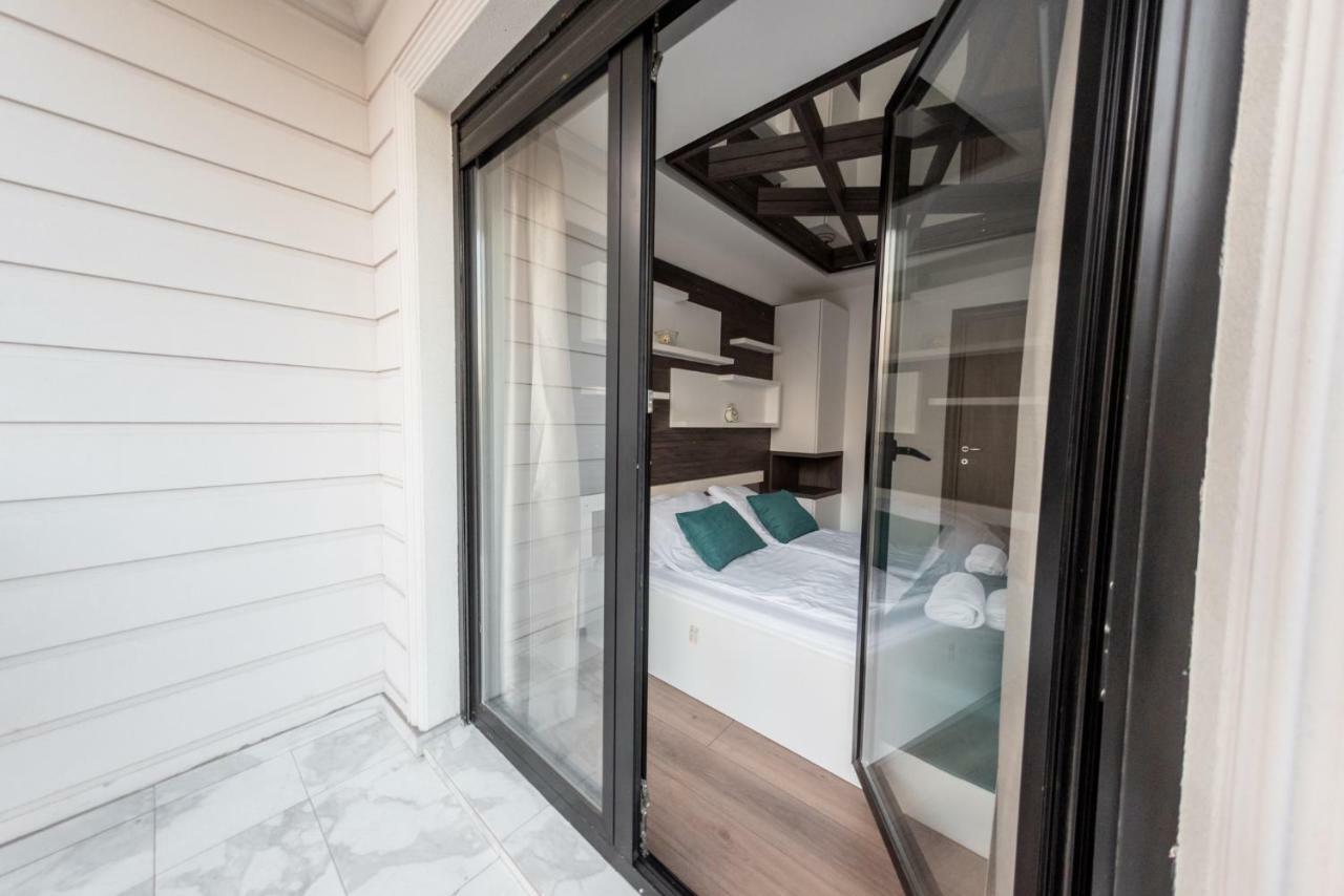 Empire Queen Apartments Белград Екстериор снимка