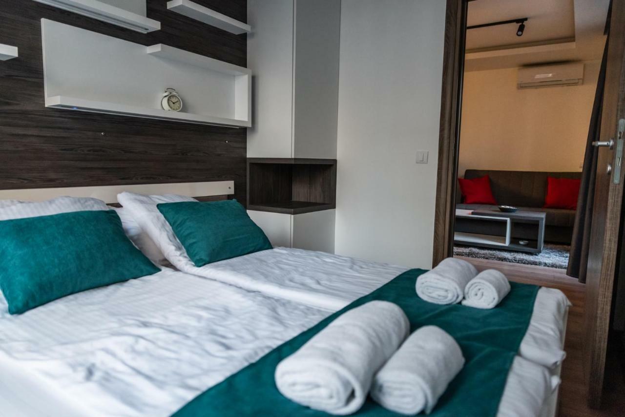 Empire Queen Apartments Белград Екстериор снимка