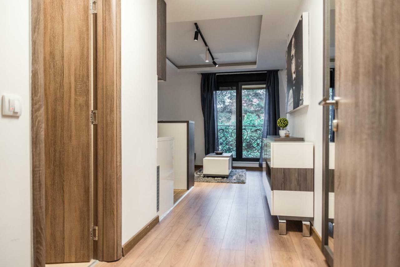 Empire Queen Apartments Белград Екстериор снимка